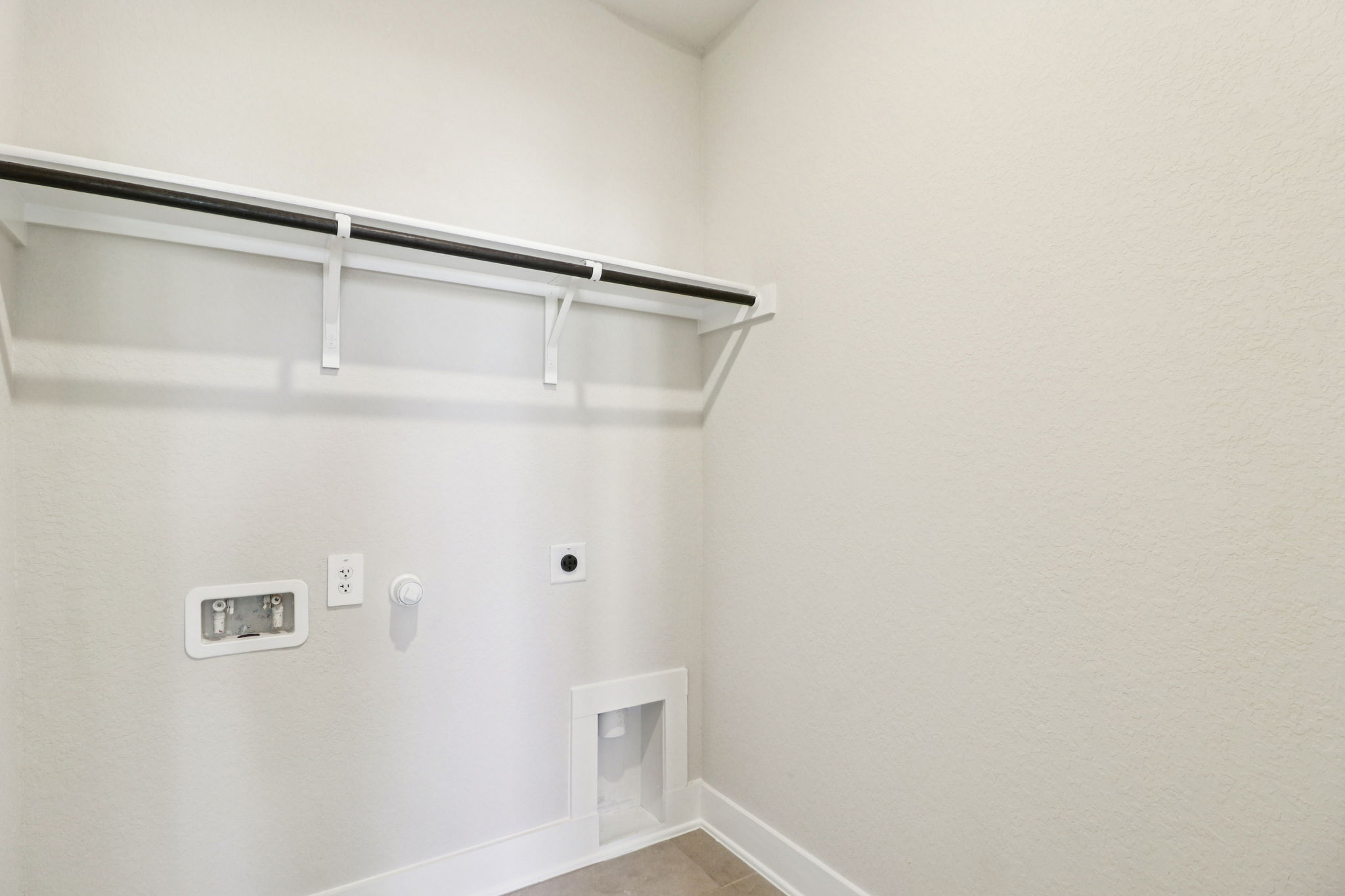 San Antonio East - Legendary Trails - 128 Perciful Ave Schertz TX 78108 - 025