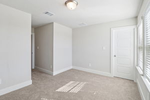 San Antonio East - Legendary Trails - 128 Perciful Ave Schertz TX 78108 - 020