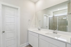 San Antonio East - Legendary Trails - 128 Perciful Ave Schertz TX 78108 - 027