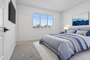 DSC00412 virtually staged.jpeg