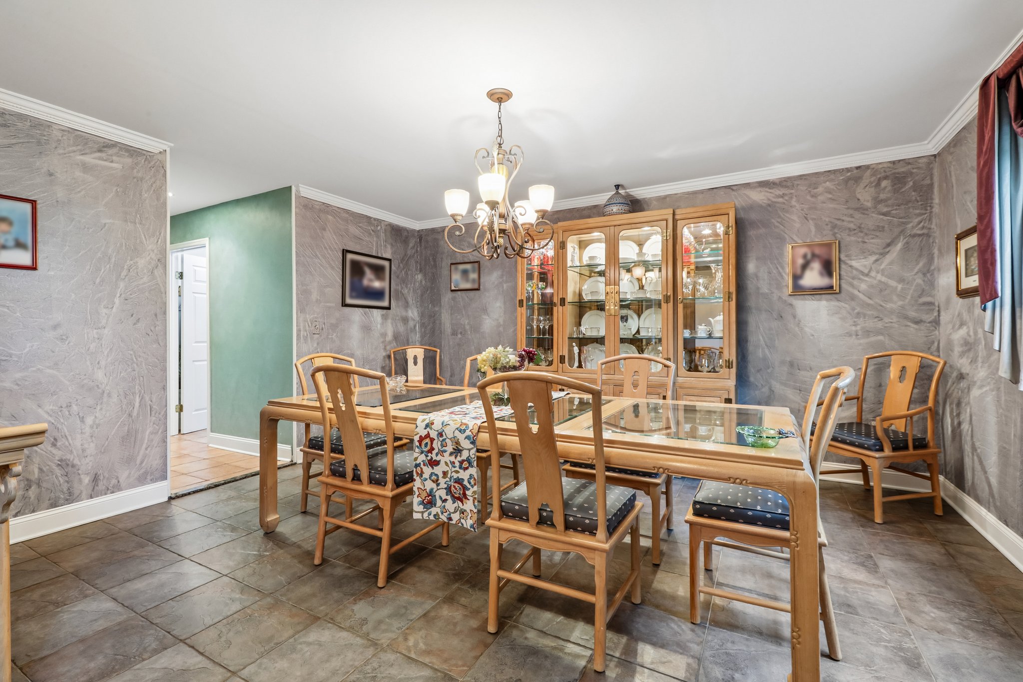 Rutherford Rd-S2205-021.jpg
