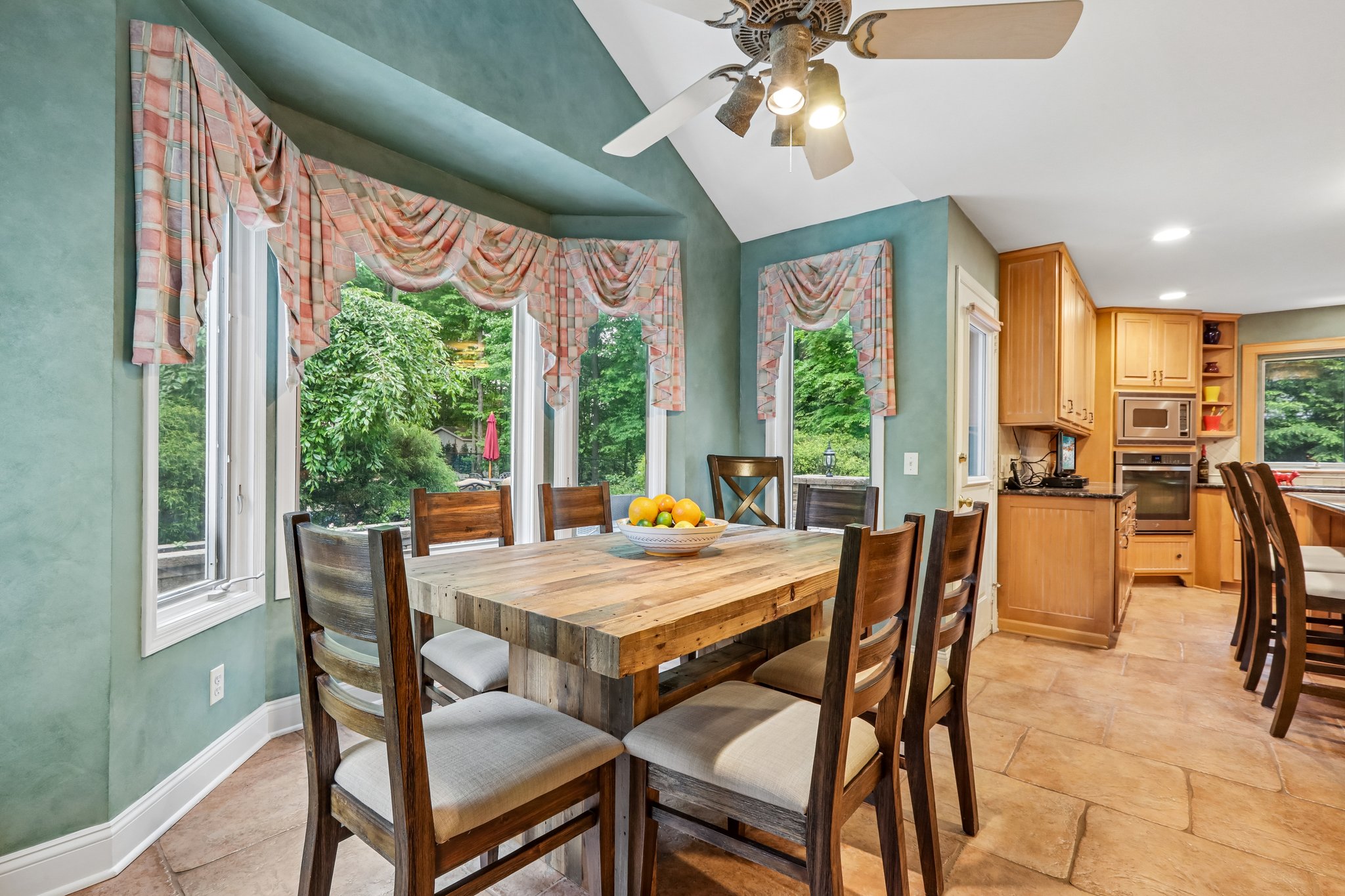 Rutherford Rd-S2205-026.jpg