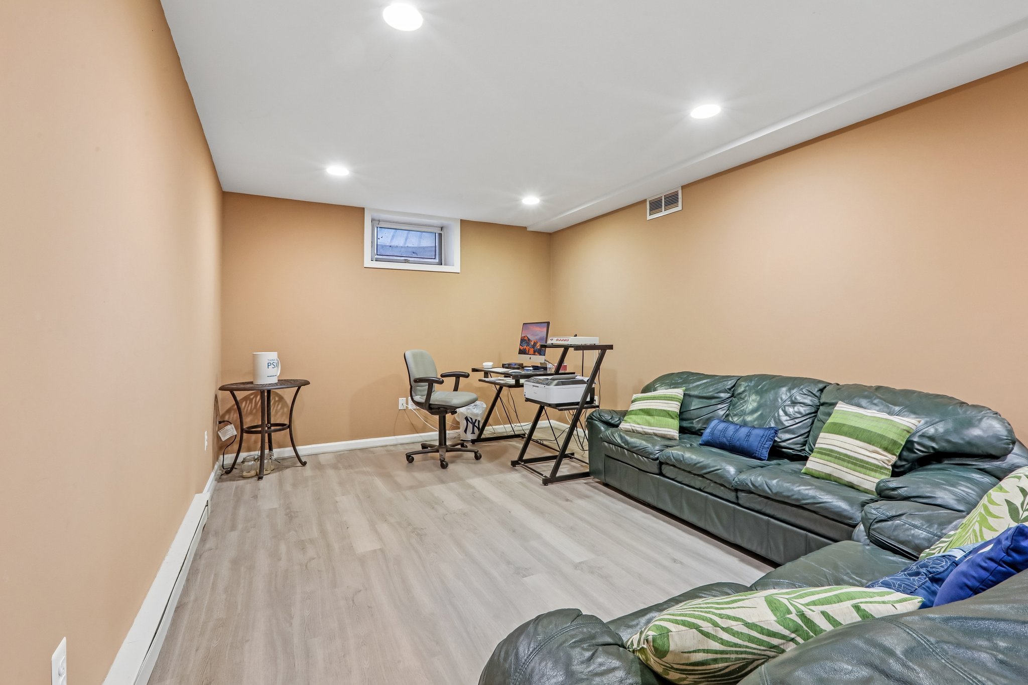Rutherford Rd-S2205-074.jpg