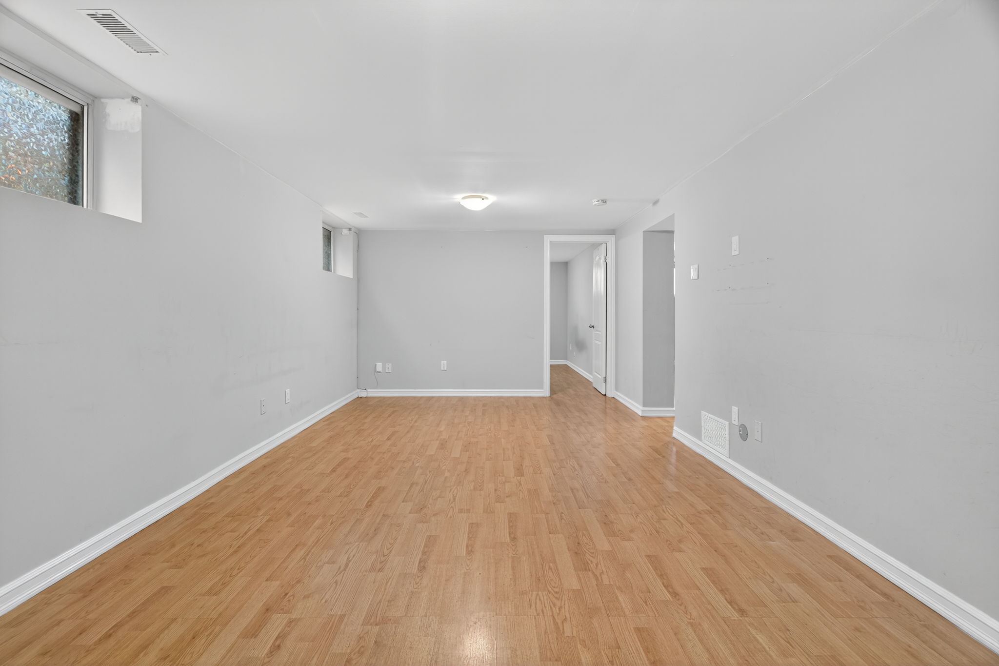128 Trinnell Blvd basement Toronto, ON M1L 1S8