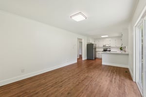 Vernon St-S1009-010.jpg