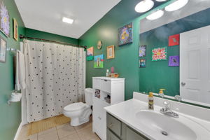  Photo 36