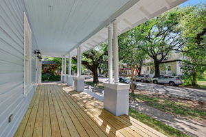  Photo 49