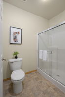 Large primary bathroom w/walk-in shower