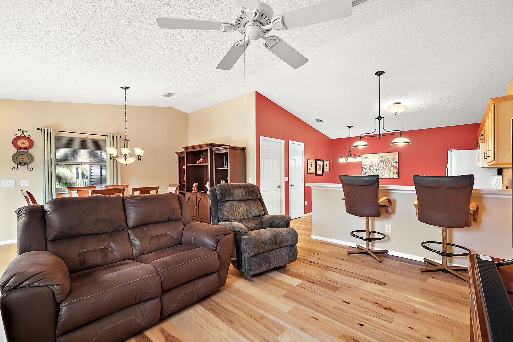 Living Room/Dining Room