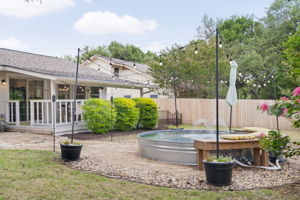  Photo 0