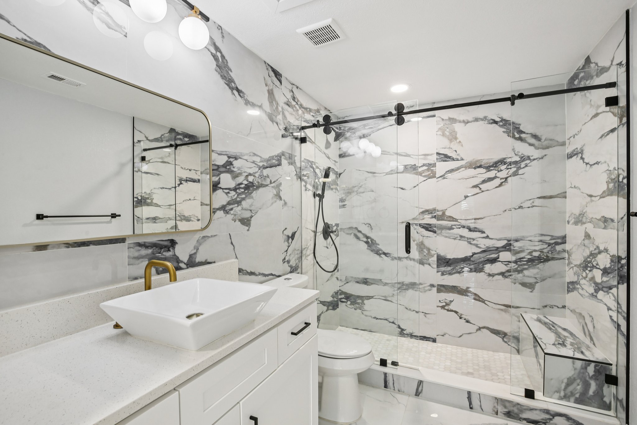 N Boulevard St-S0401-031.jpg