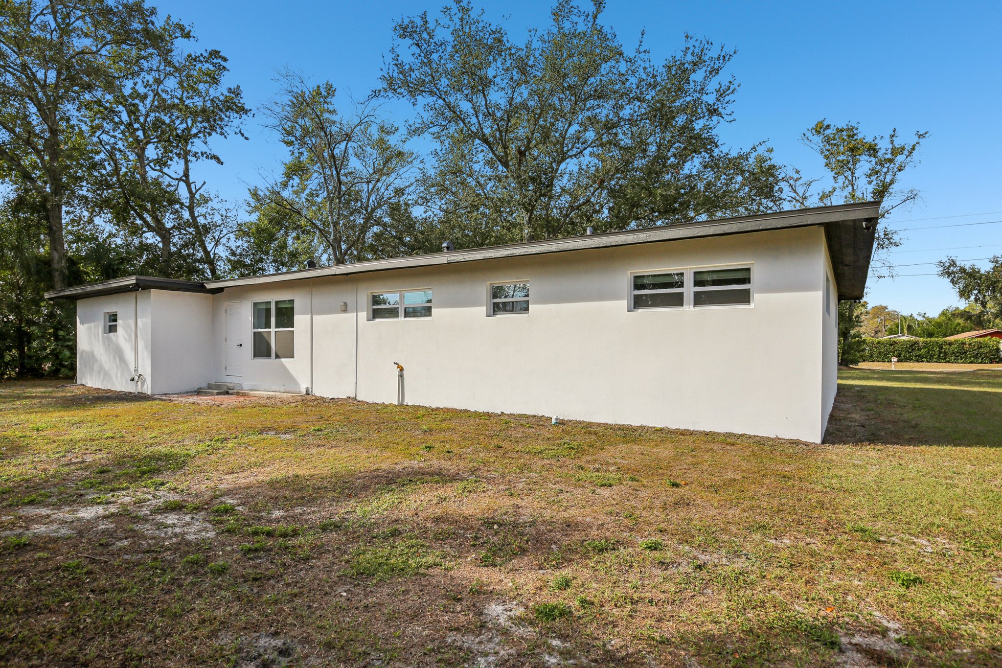 N Boulevard St-S0401-036.jpg