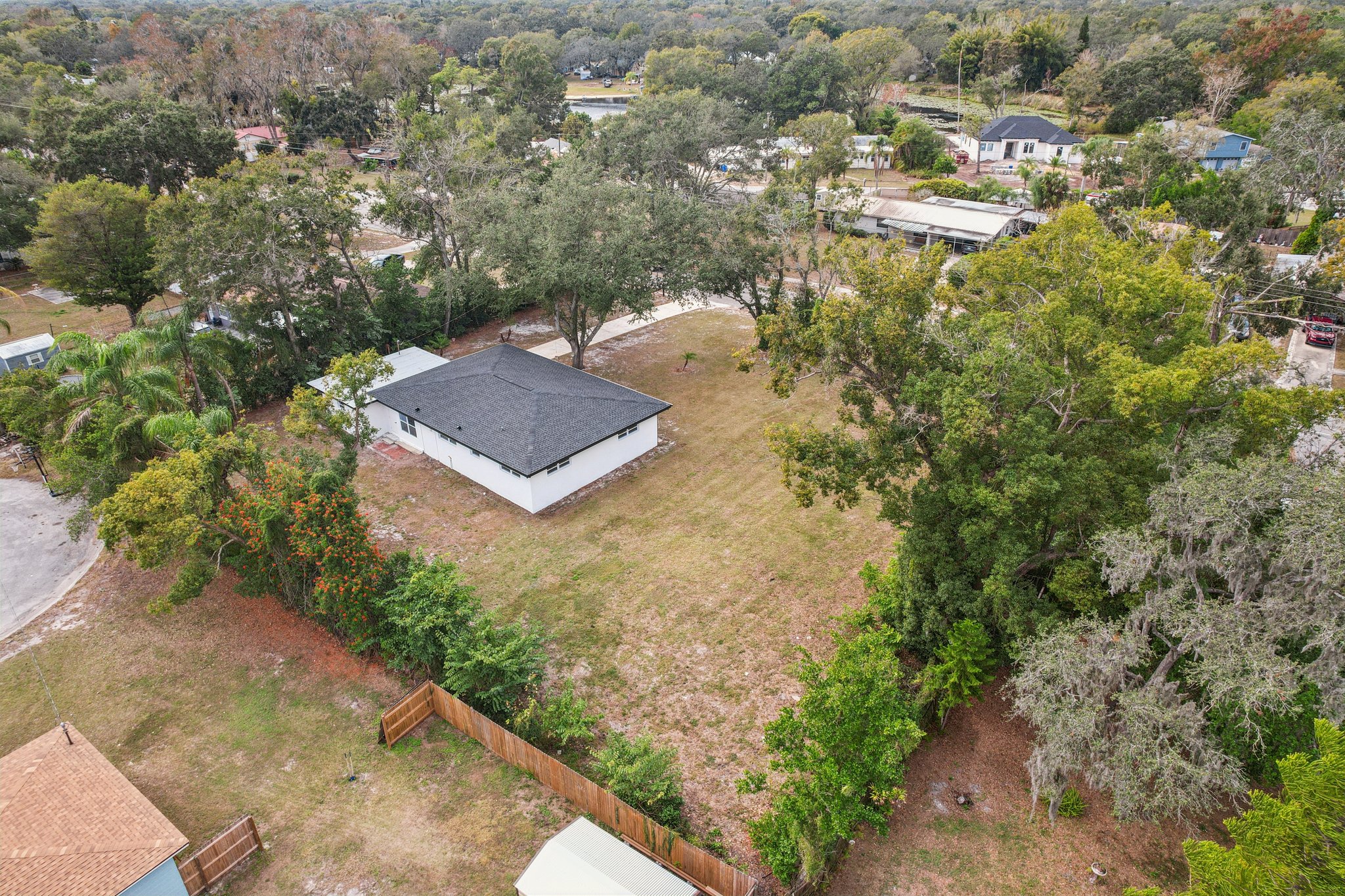 N Boulevard St-S0401-043.jpg