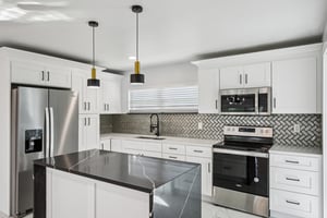 N Boulevard St-S0401-008.jpg