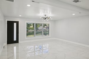 N Boulevard St-S0401-009.jpg