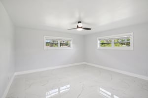 N Boulevard St-S0401-015.jpg