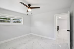 N Boulevard St-S0401-020.jpg