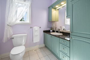  Photo 40