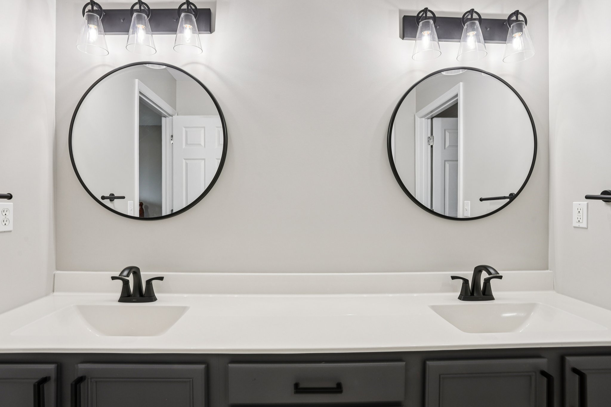 Hawkins Bend Ct-S1211-026.jpg