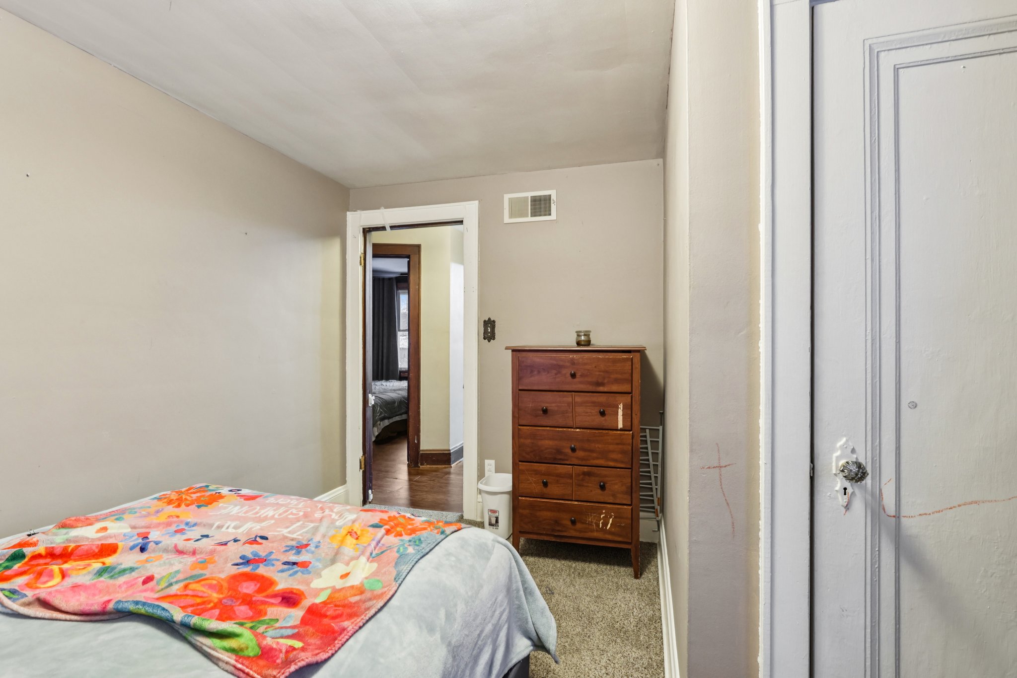 Neptune Ave-S0312-016.jpg