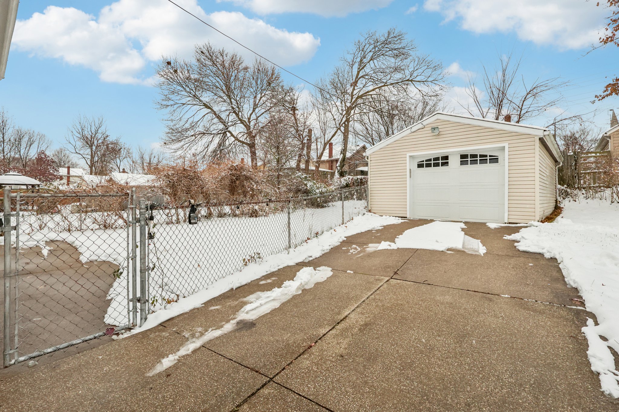 Neptune Ave-S0312-022.jpg