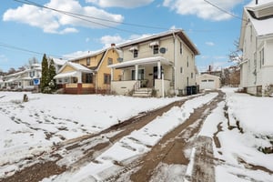 Neptune Ave-S0312-002.jpg