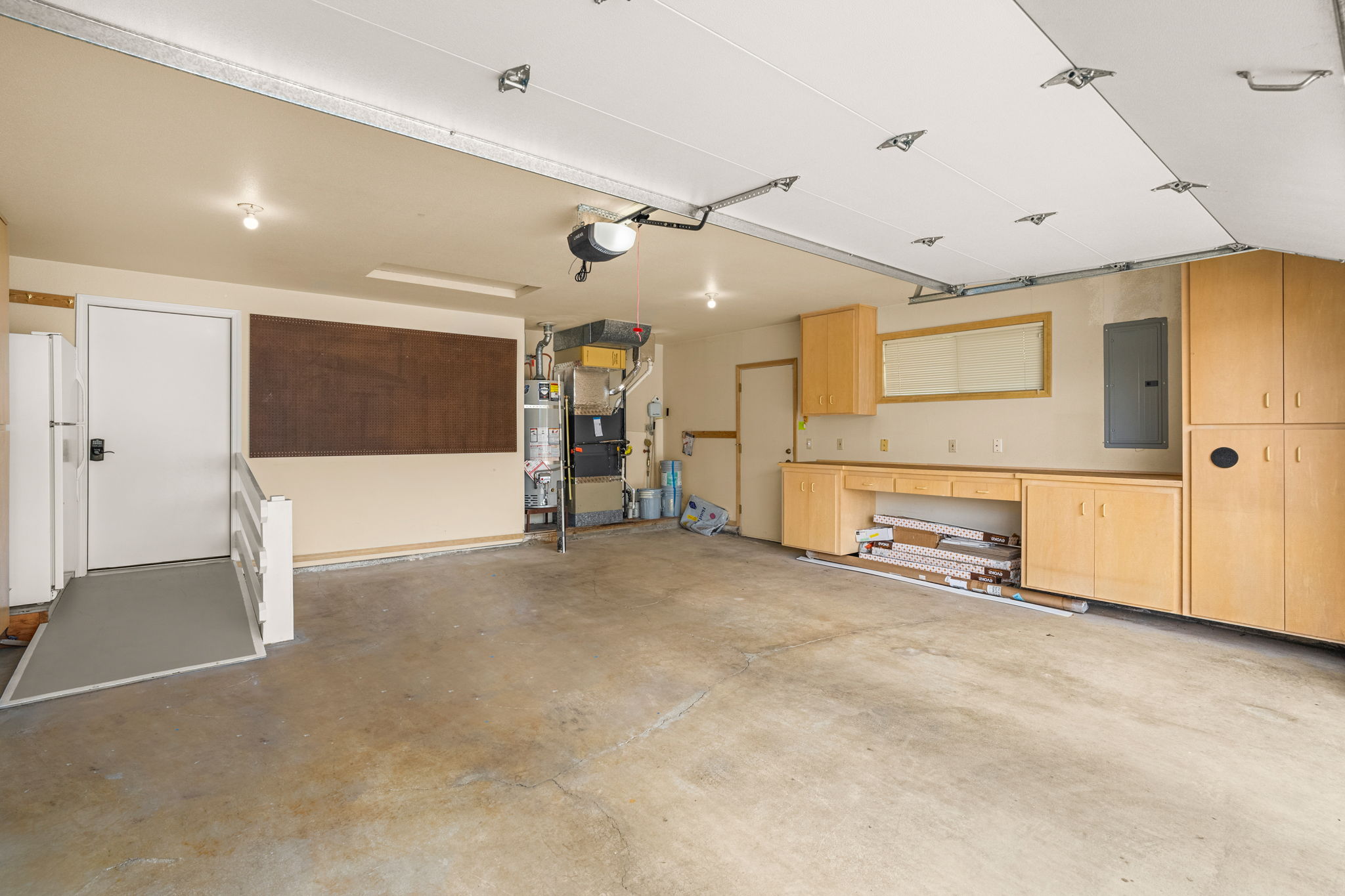 Garage - Storage & Wheelchair Ramp