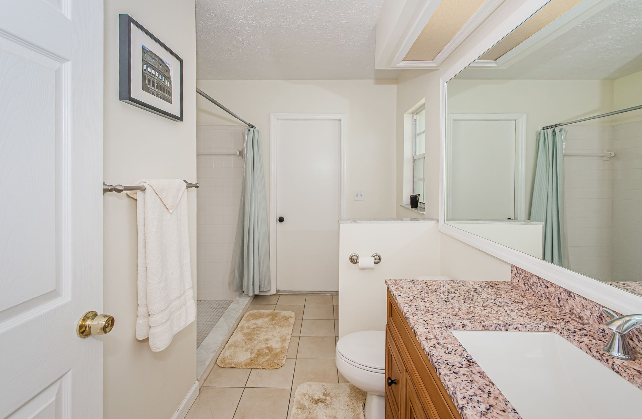 Bathroom 1B