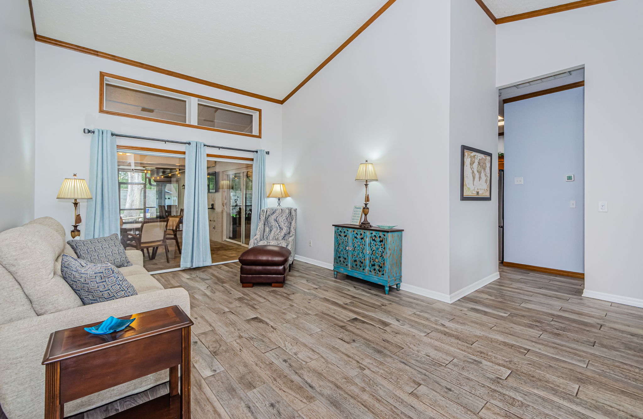 Living Room 1C