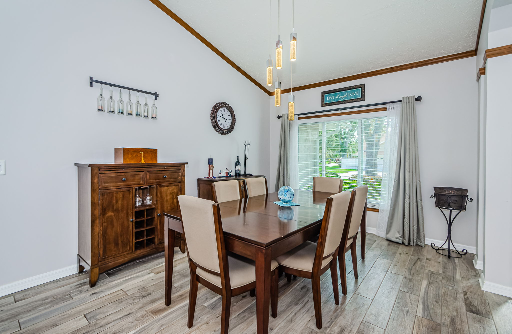 Dining Room 1B