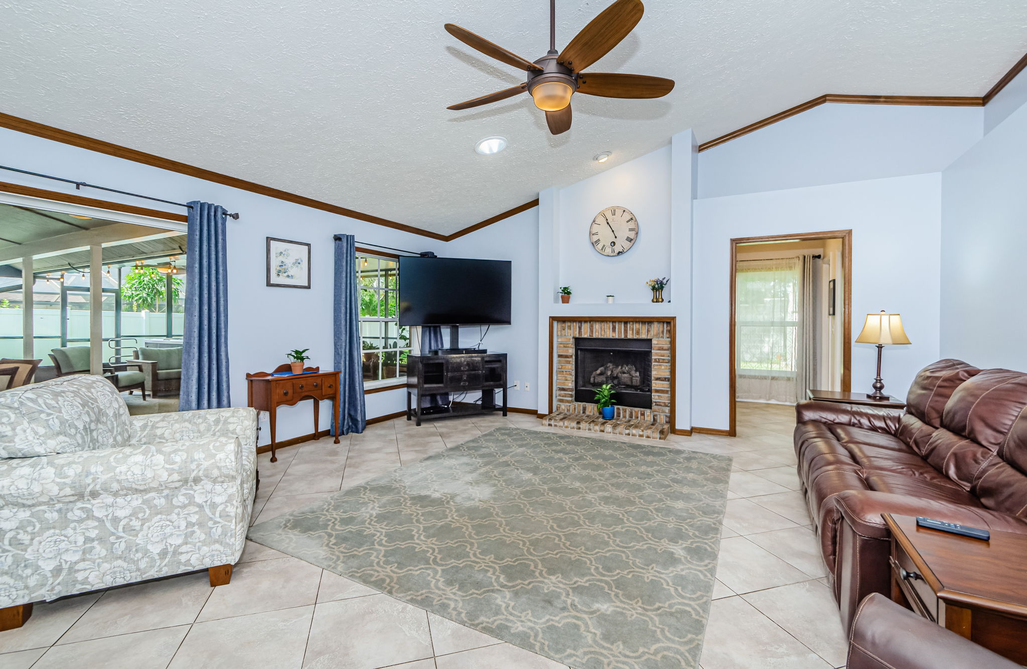 Family Room 1B