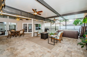 Patio 1E