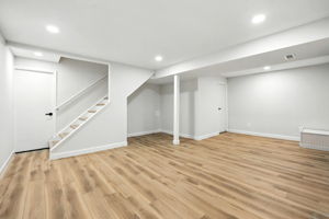  Photo 37