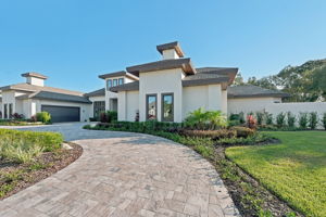 Front Exterior6