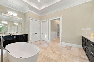 Primary Bathroom1f