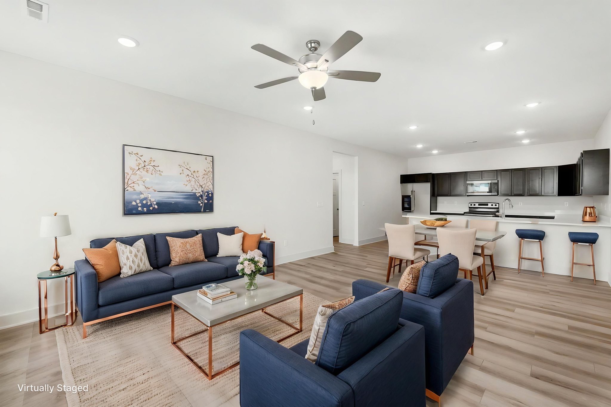 0H5A7818 virtually staged.jpeg