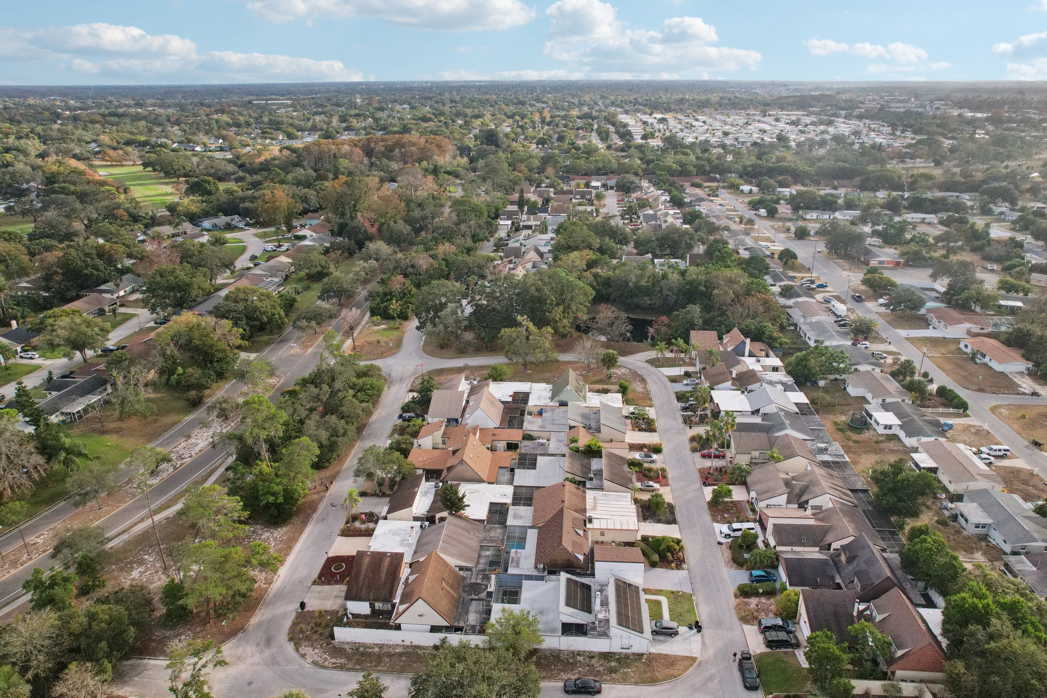 Settlers Dr-S0212-072.jpg