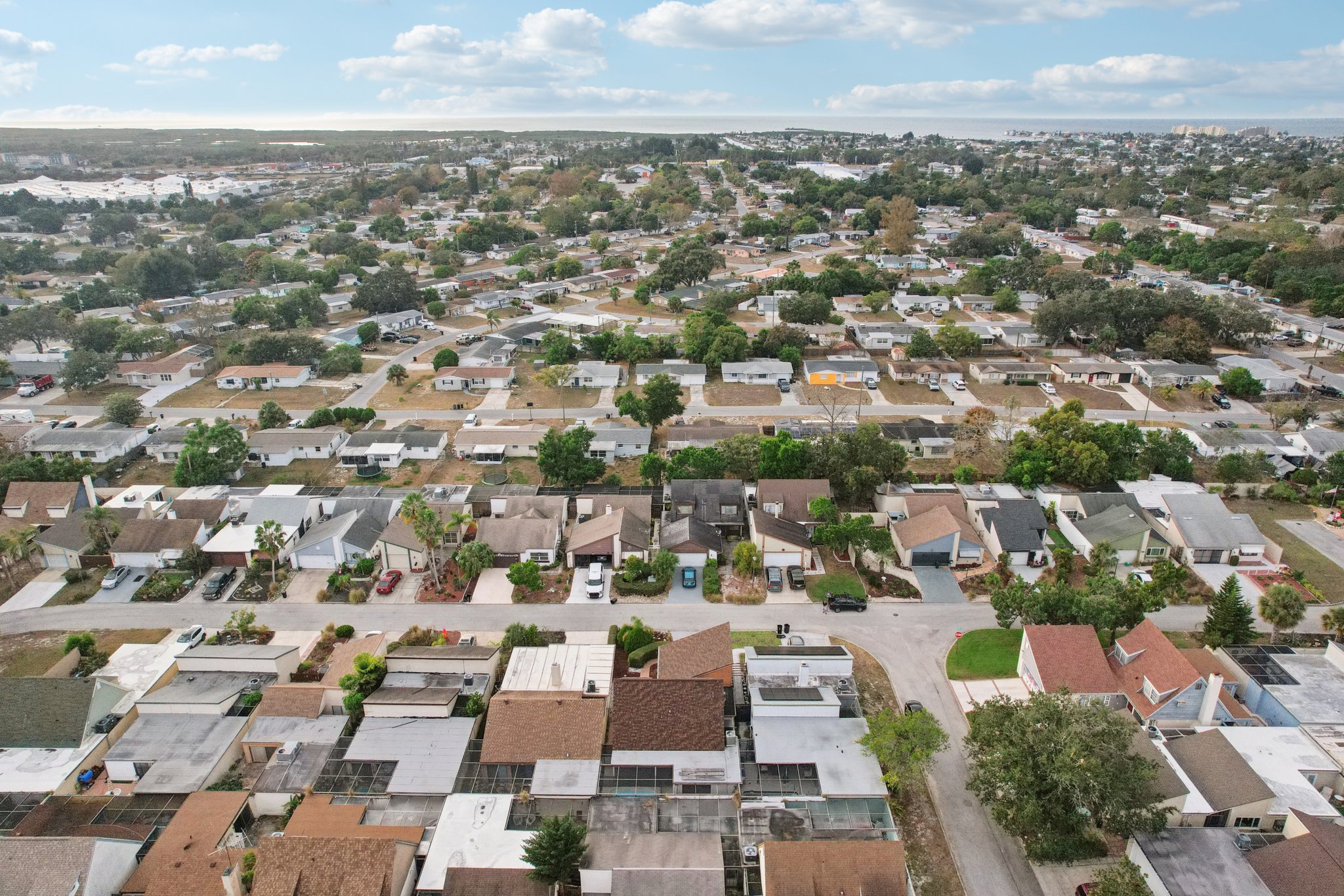 Settlers Dr-S0212-078.jpg