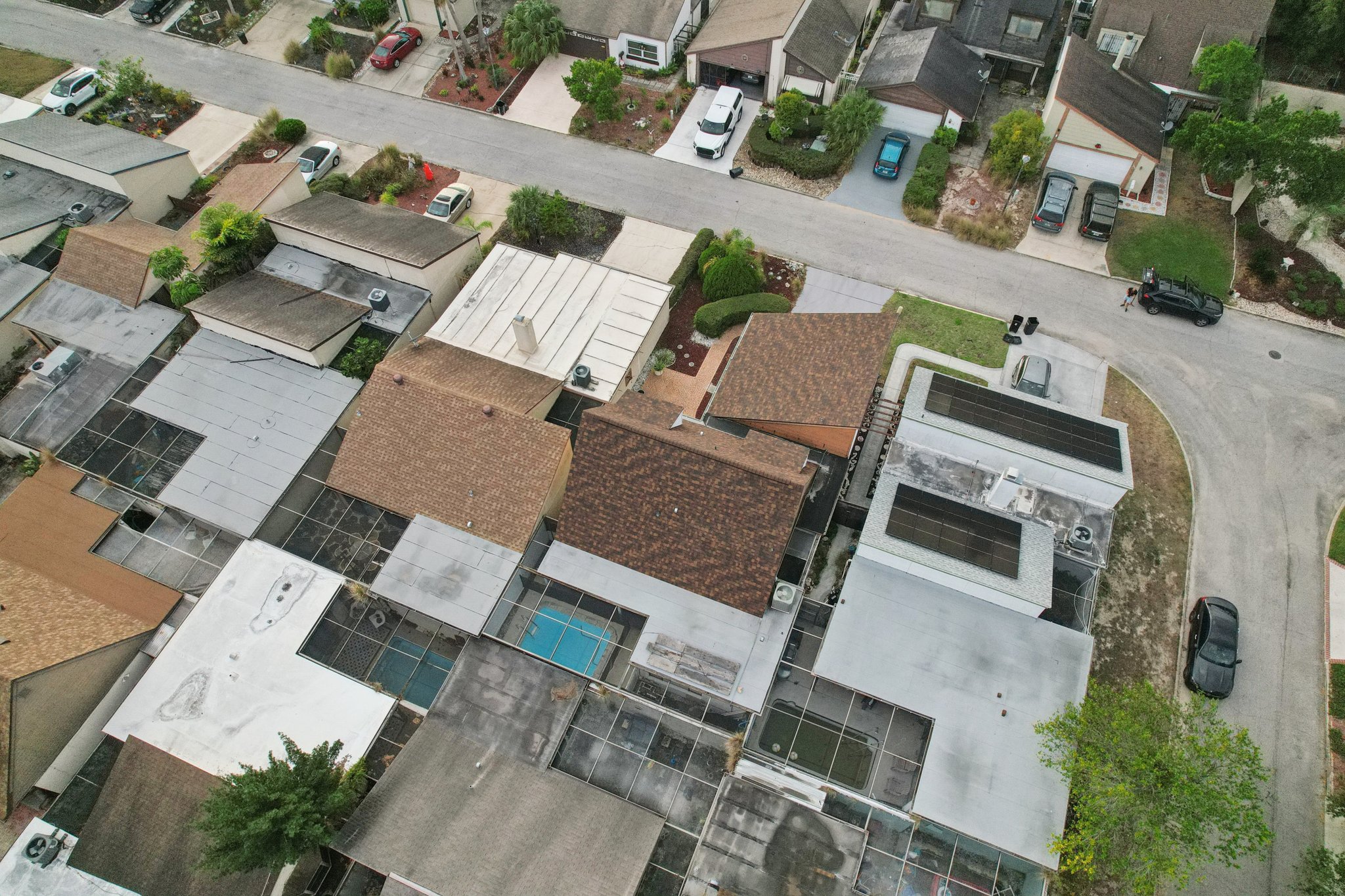 Settlers Dr-S0212-083.jpg