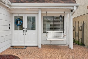 Settlers Dr-S0212-005.jpg