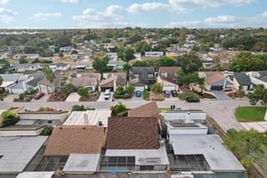 Settlers Dr-S0212-081.jpg