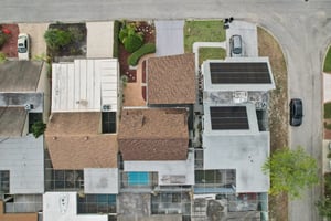 Settlers Dr-S0212-084.jpg