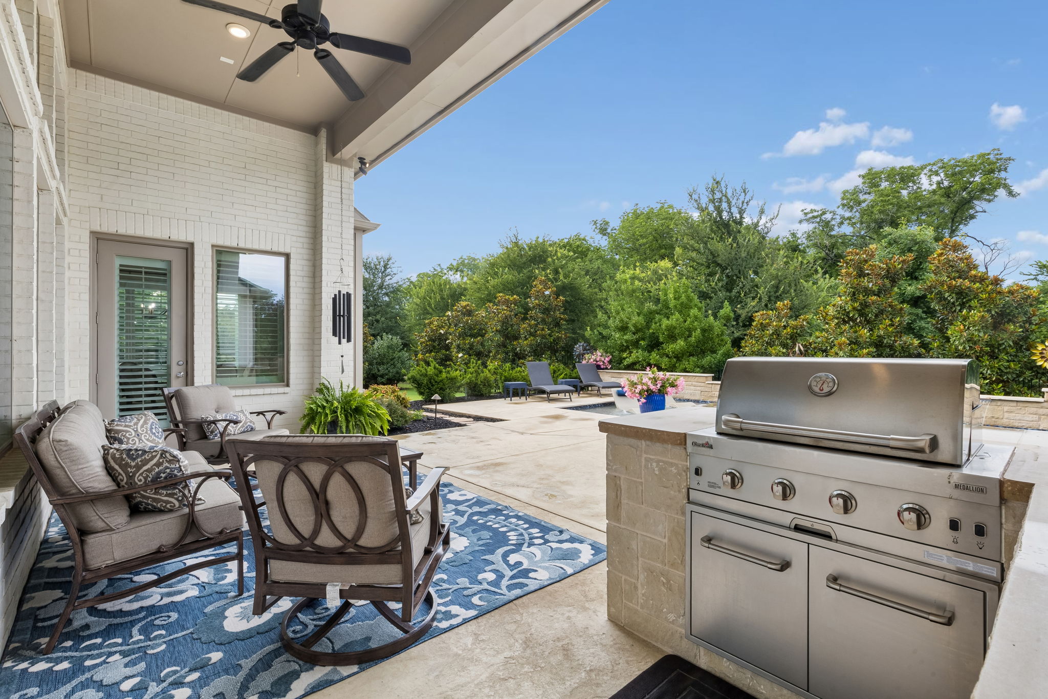  Photo 45
