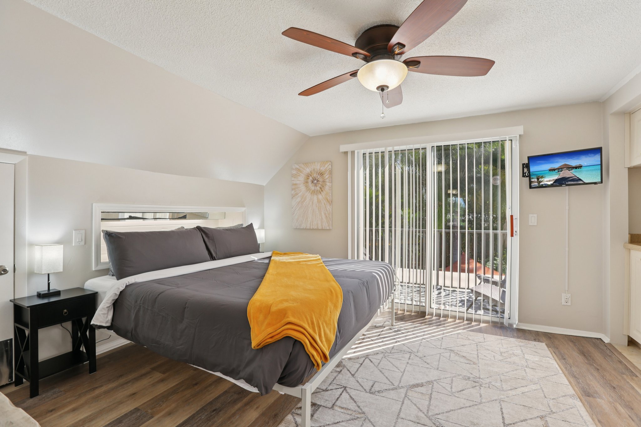 126th Terrace N-S0111-025.jpg