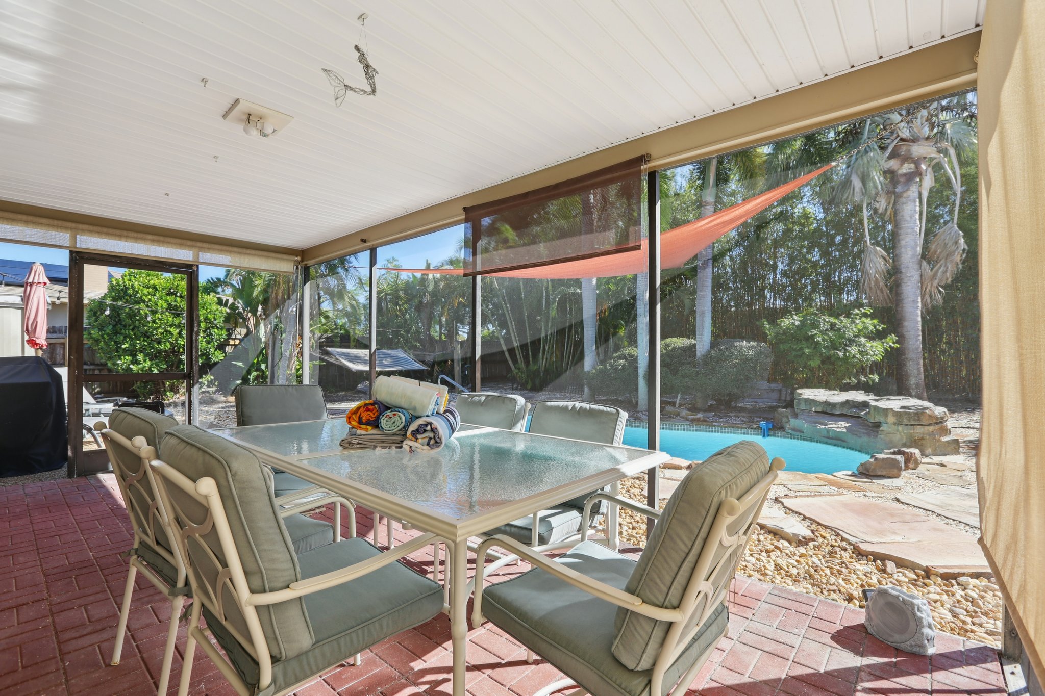 126th Terrace N-S0111-029.jpg