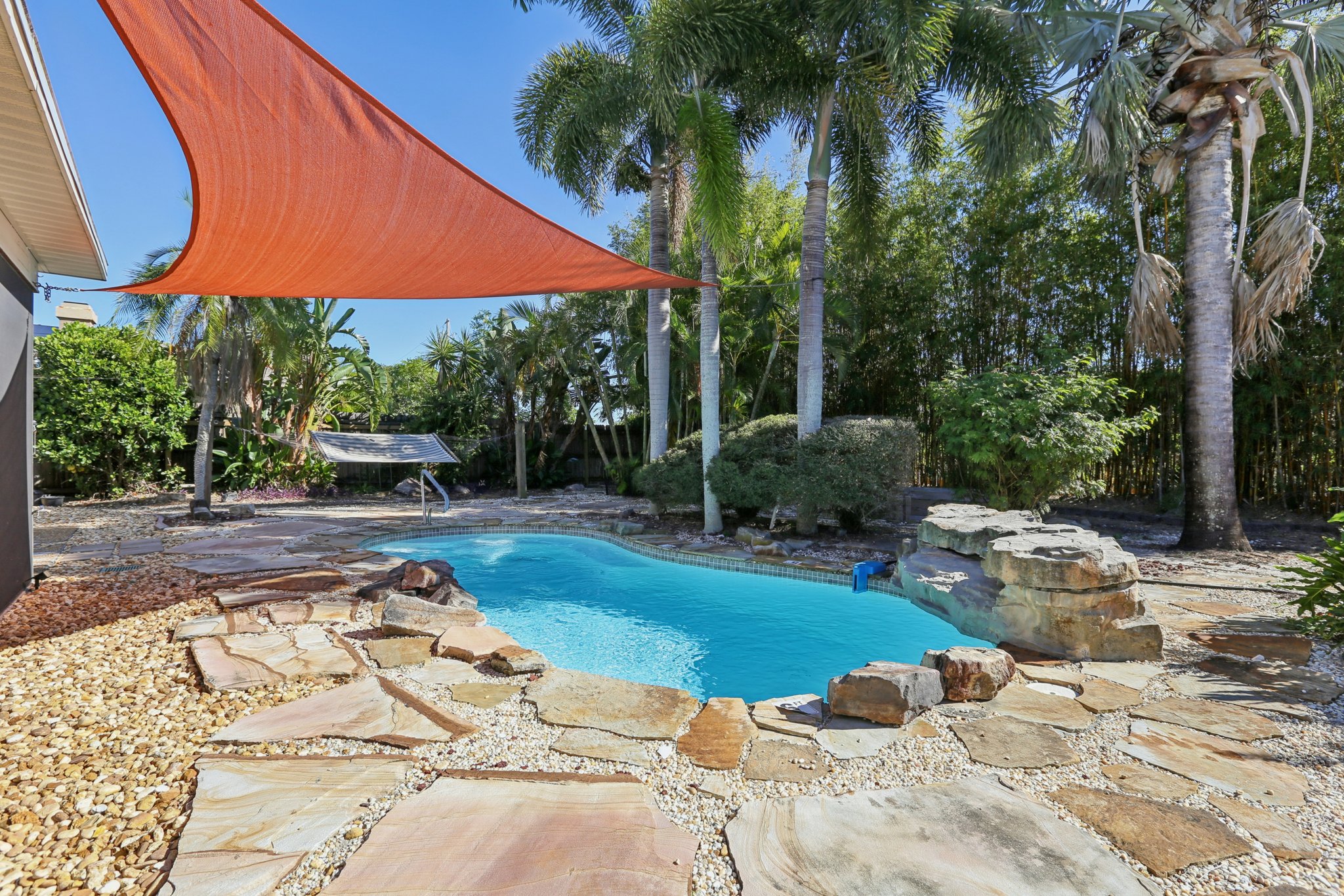 126th Terrace N-S0111-031.jpg