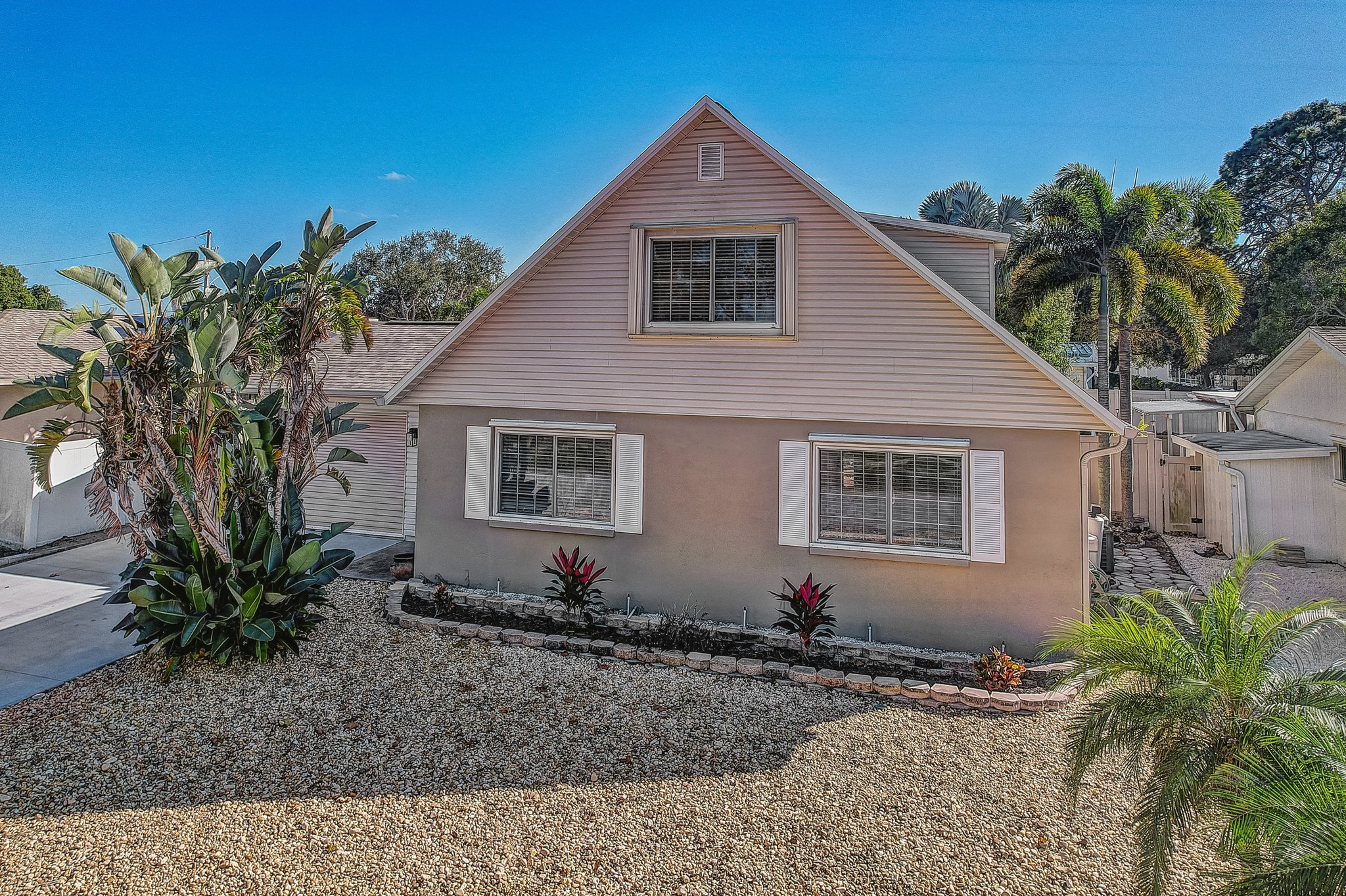 126th Terrace N-S0211-003.jpg