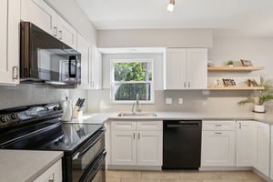 126th Terrace N-S0111-014.jpg