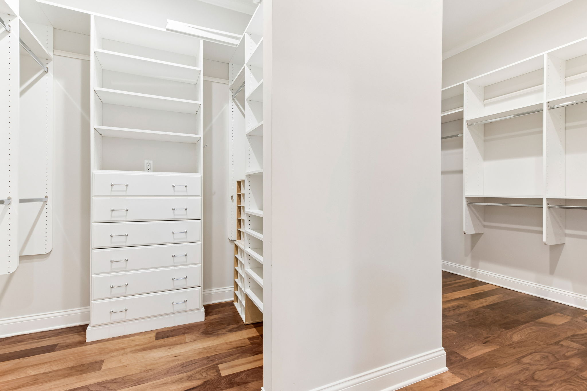 Custom Closets