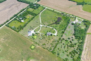  Photo 41